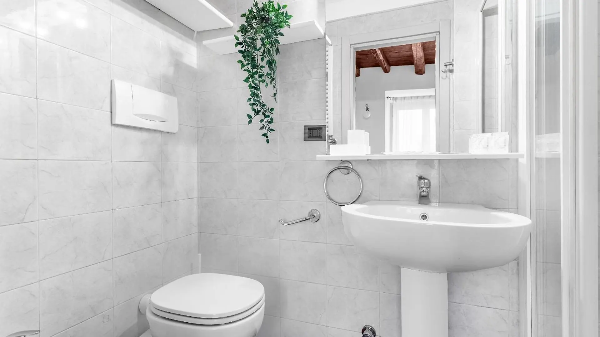 Mos29 - Luxurious Apartment - Near The Duomo Milan