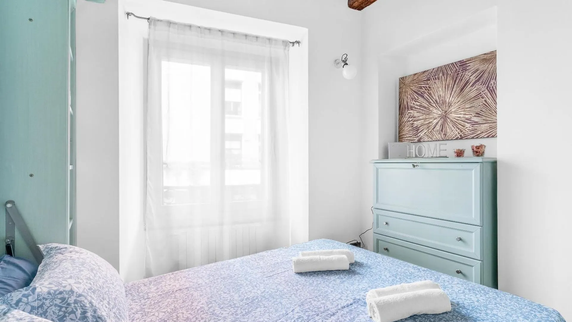 Mos29 - Luxurious Apartment - Near The Duomo Milan Italy