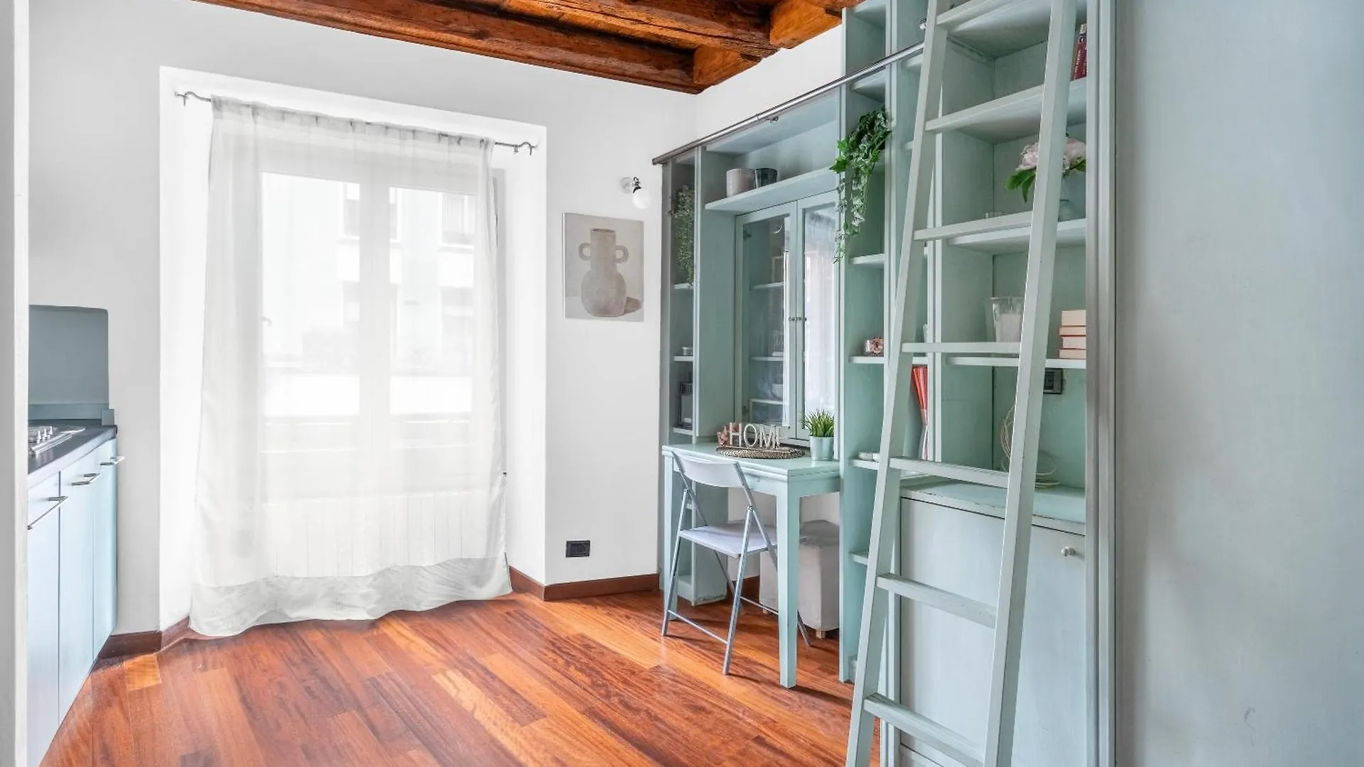 Mos29 - Luxurious Apartment - Near The Duomo Milan Italy